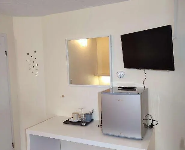 Schloss Thorn بيت ضيافة 3*